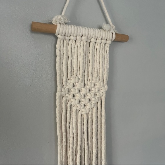 Wall Decor Woven Macrame Wall Hanging Tapestry with Tassel Wedding - Picture 3 of 5